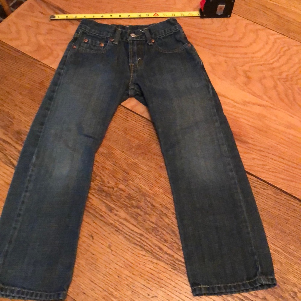 LEVI JEANS